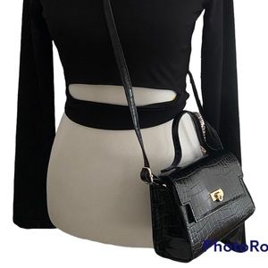 Forever 21 black snakeskin crossbody handbag